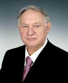 Маслюков Юрий Дмитриевич