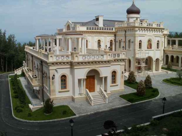 Замок Кирилла в Геленджике