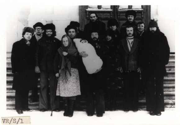 Гребнево. Вот так выглядела православная молодёжь в 1977 году. А.Щипков второй справа в первом ряду