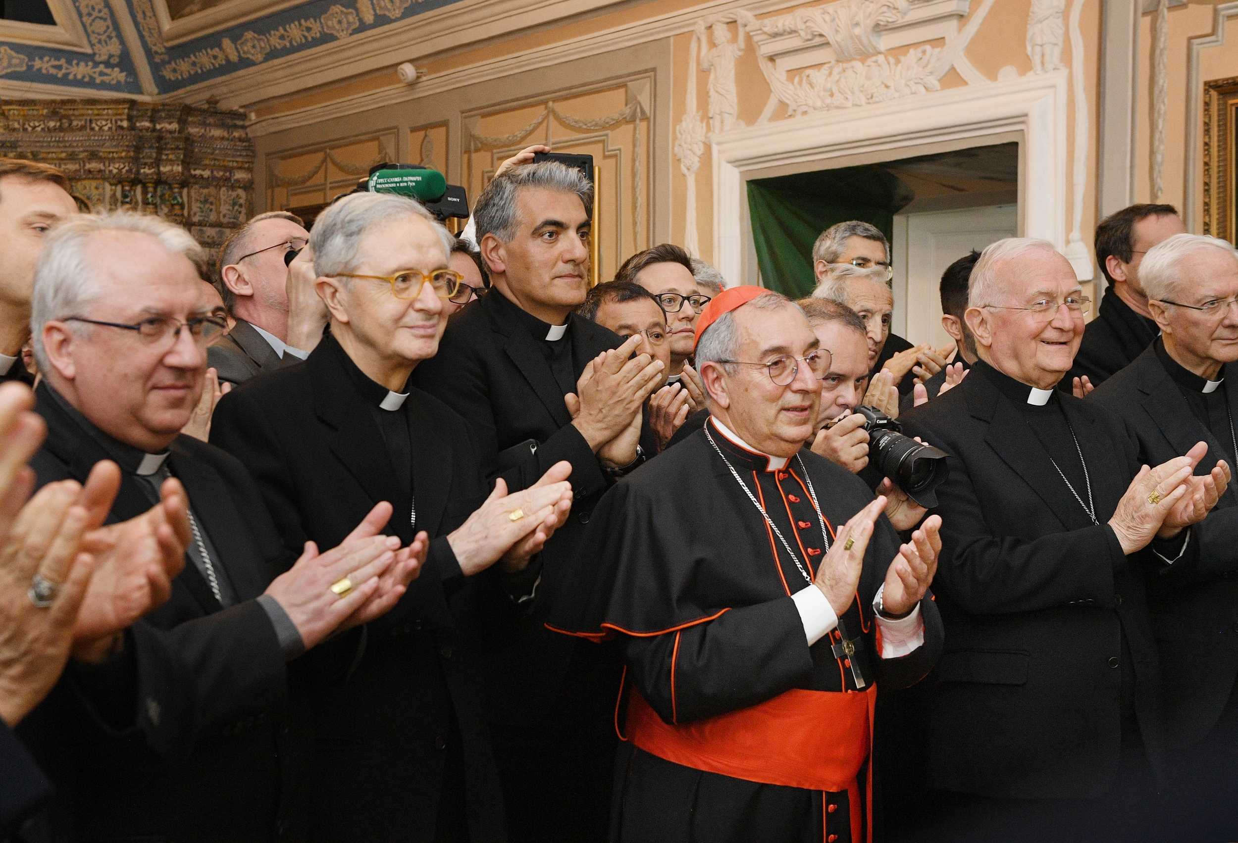 Вспомогательные епископы на встрече